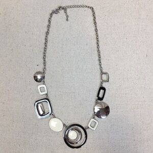 Lis Sophia Enameled shapes mod necklace